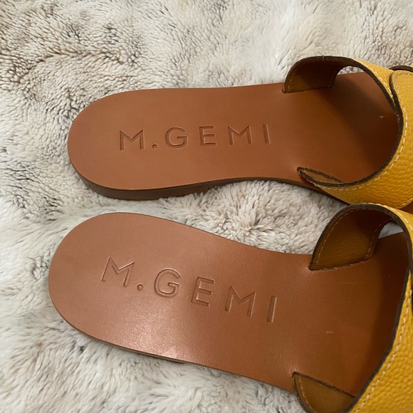 M. GEMI sandals - Picture 3 of 10